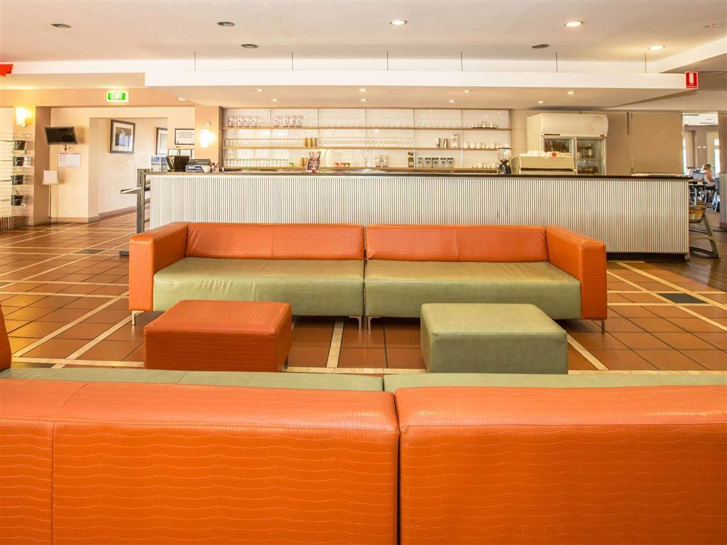 The Continental Hotel Брум Экстерьер фото