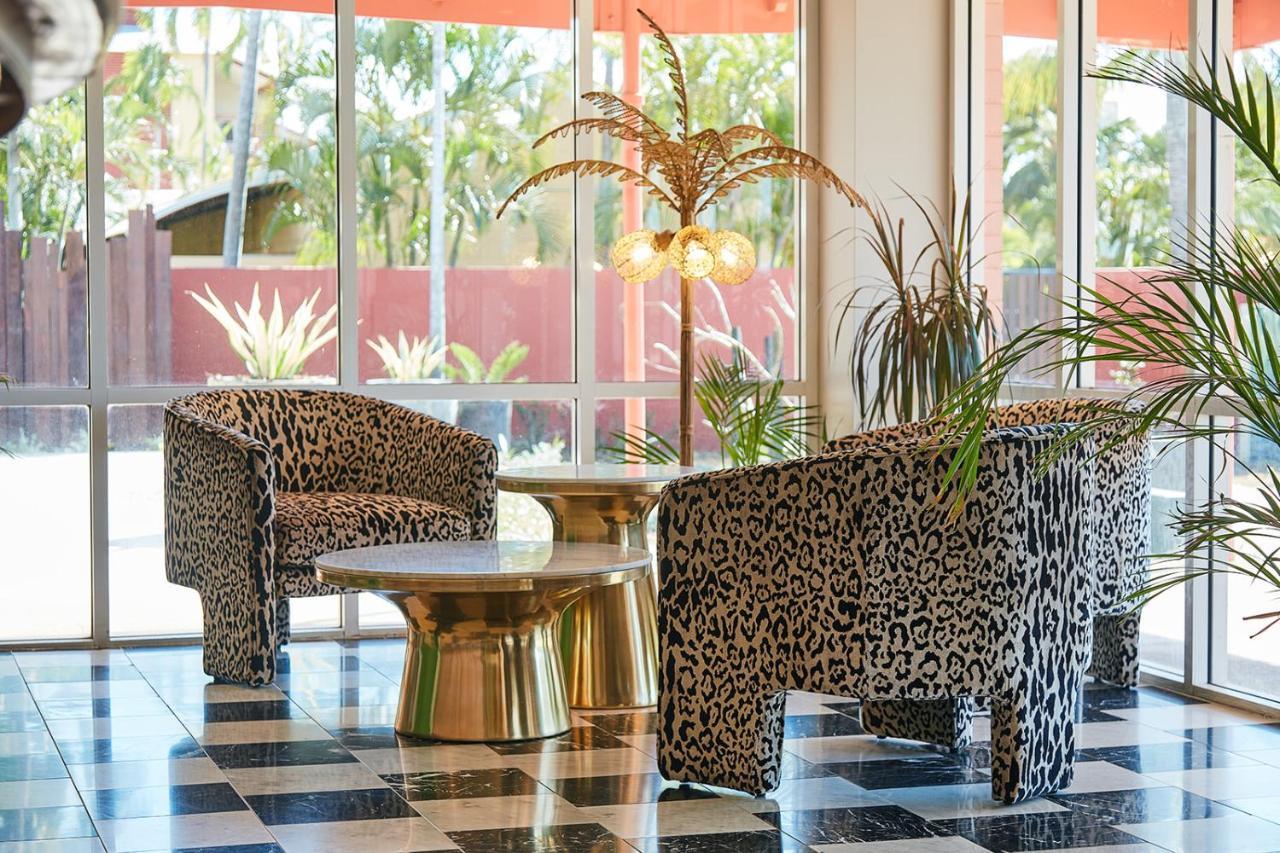 The Continental Hotel Брум Экстерьер фото